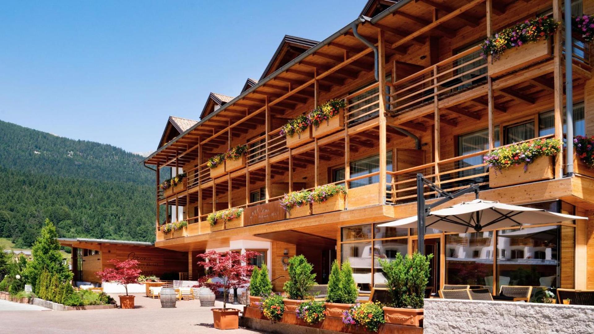 Corona Dolomites Hotel Andalo Esterno foto