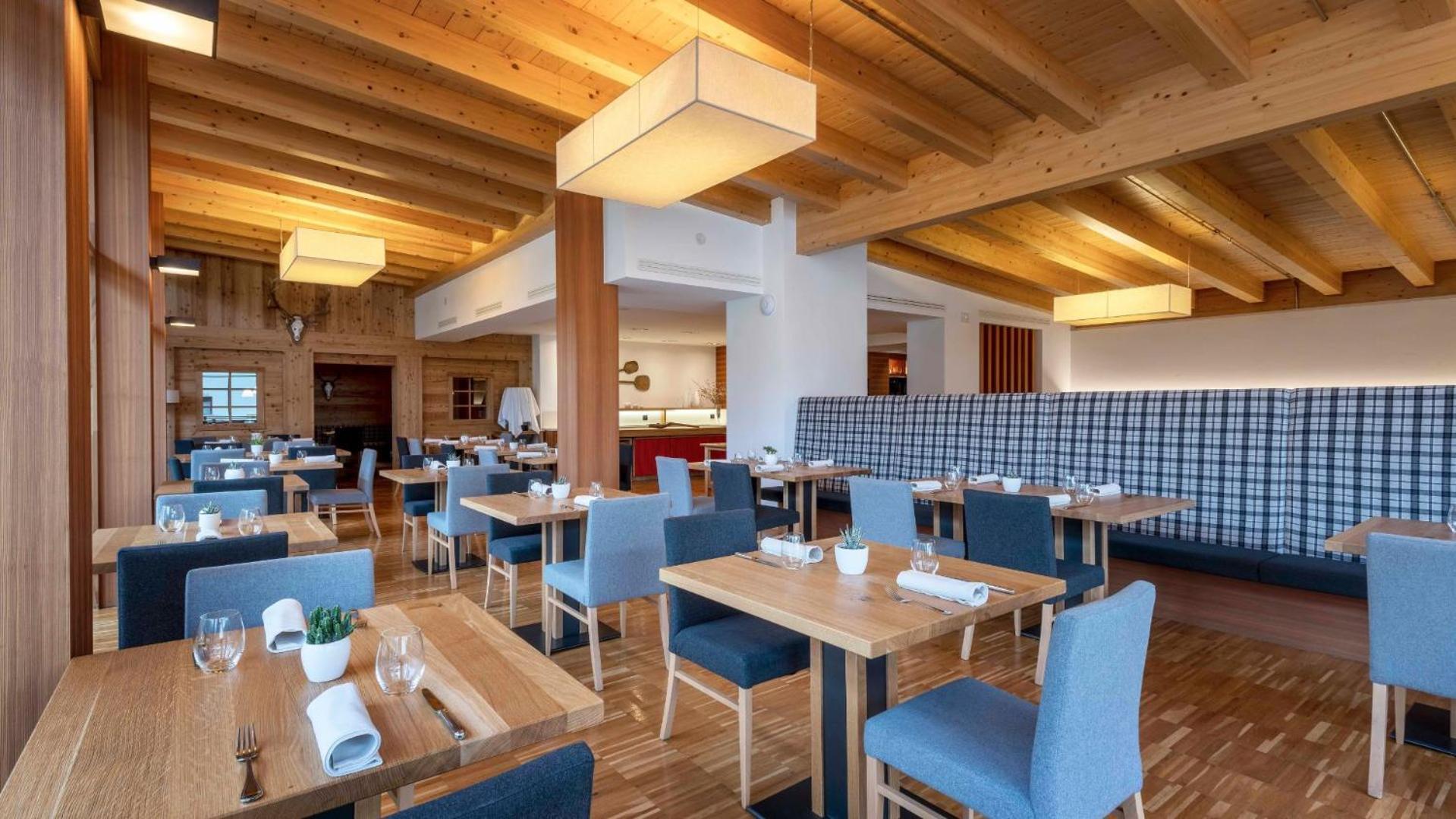 Corona Dolomites Hotel Andalo Esterno foto